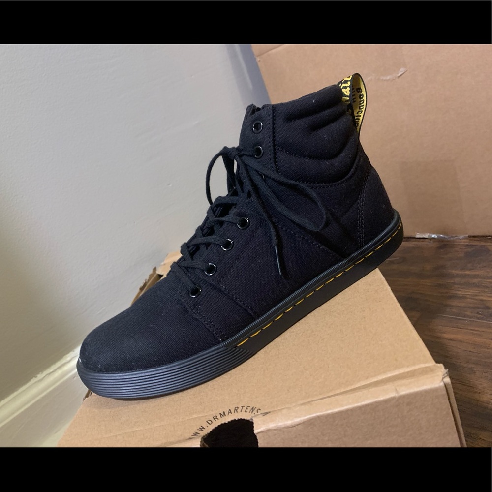 Doc Marten Rozarya II